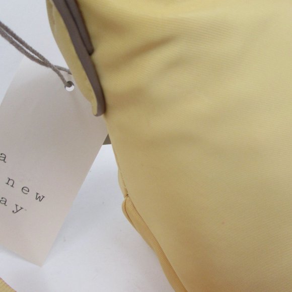 A NEW DAY CROSSBODY BAG SHOULDER BAG YELLOW NEW WITH TAGS! - Picture 4 of 6